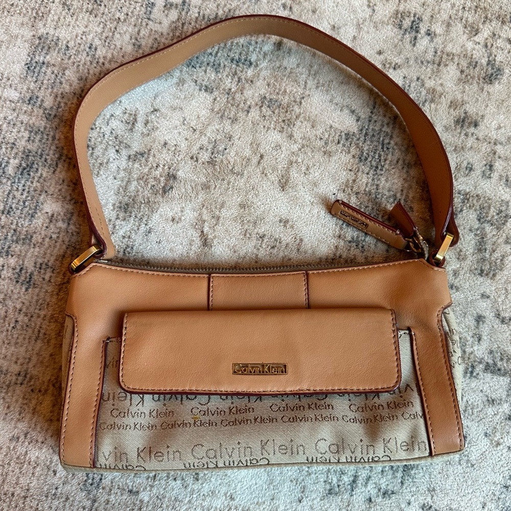 Rare Vintage Calvin Klein Y2K Tan
Monogram Canvas Leather Shoulder Bag Baguette - Picture 2 of 13